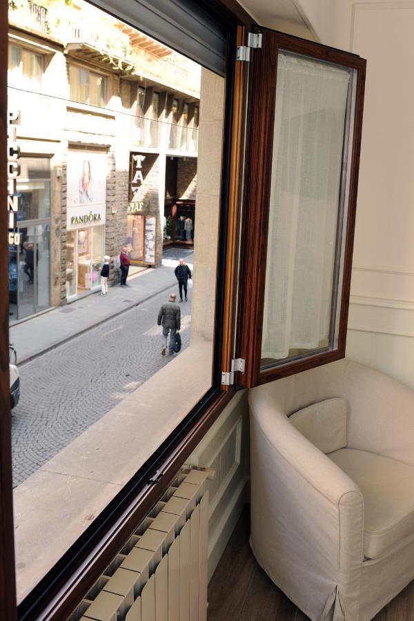 Pontevecchio Rooms Florenţa Exterior foto